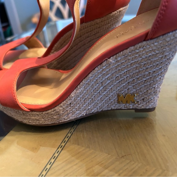 Michael Kors orange/salmon espadrille wedges. - Picture 4 of 5